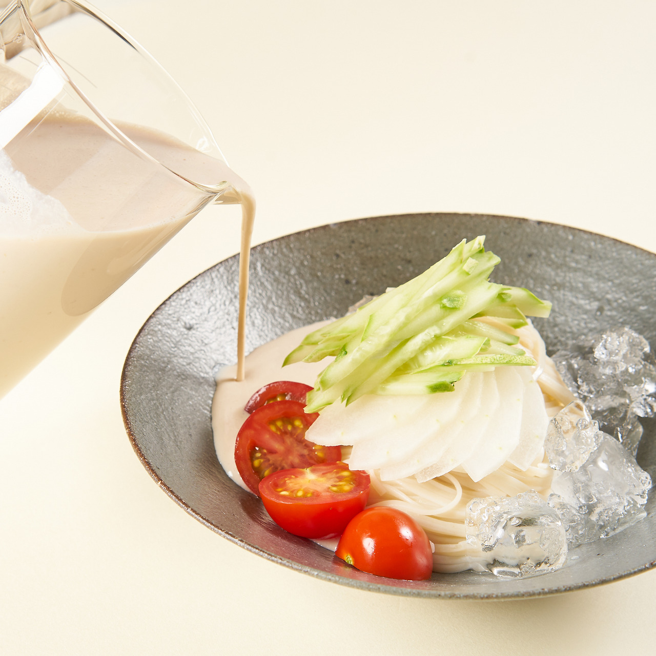 플랫폼_레시피_연두_연두순_콩국수_과정5 (1).jpg