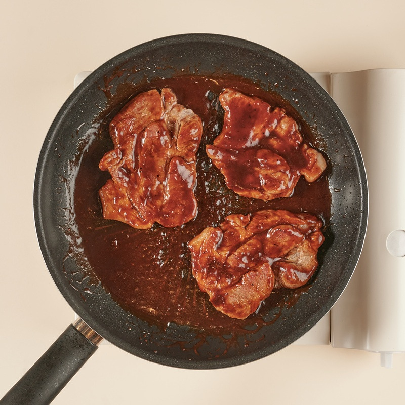 목살 스테이크_과정컷.jpg