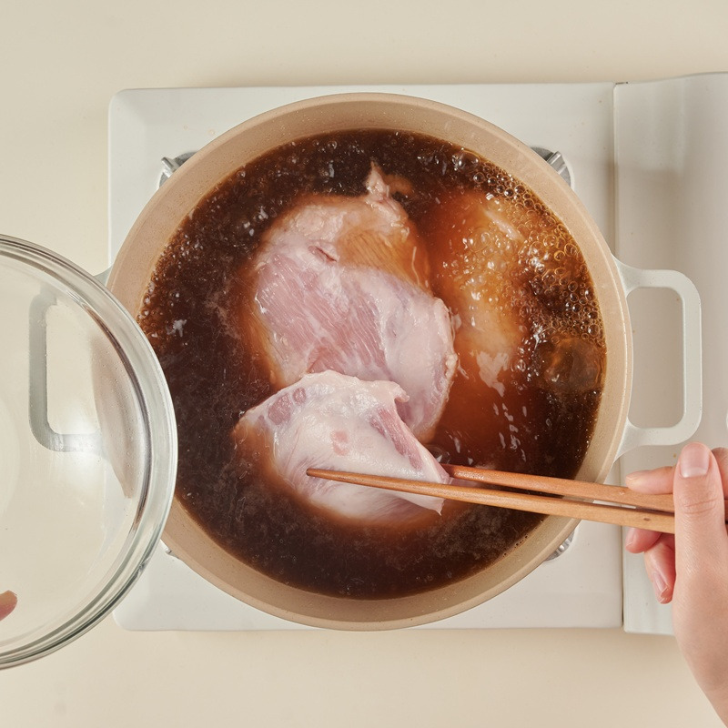 마늘소스 항정살수육_과정컷.jpg