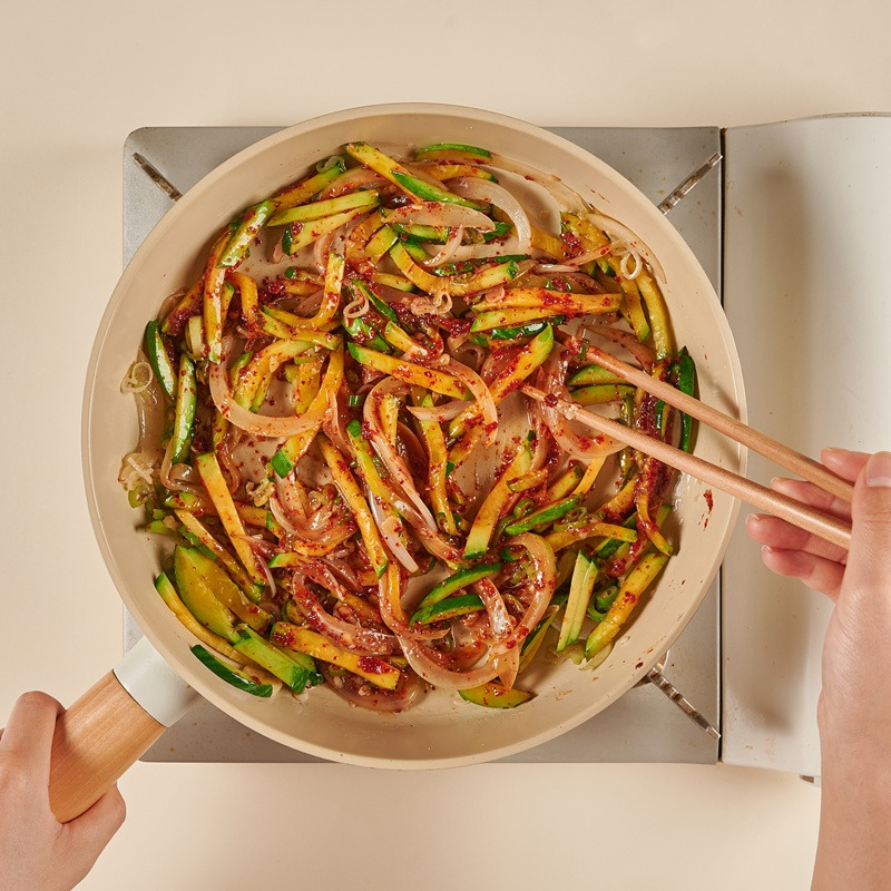 매콤 애호박볶음_과정컷.jpg