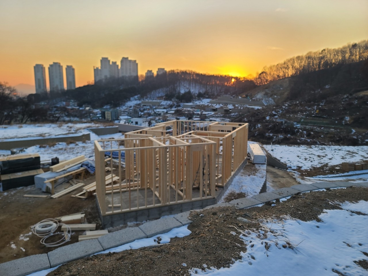 13. 눈 딱 감고 말하지 않으면 평생 후회한다 (8).jpg