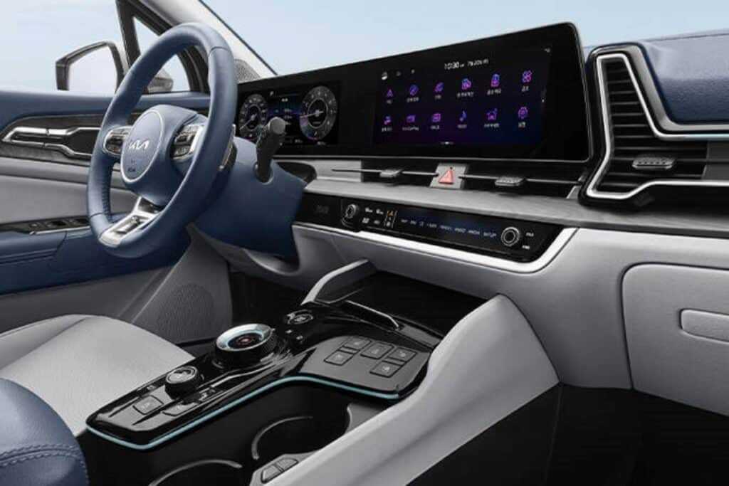 batch_sportage_interior_panoramic_curved_display_pc-2-1024x683.jpg