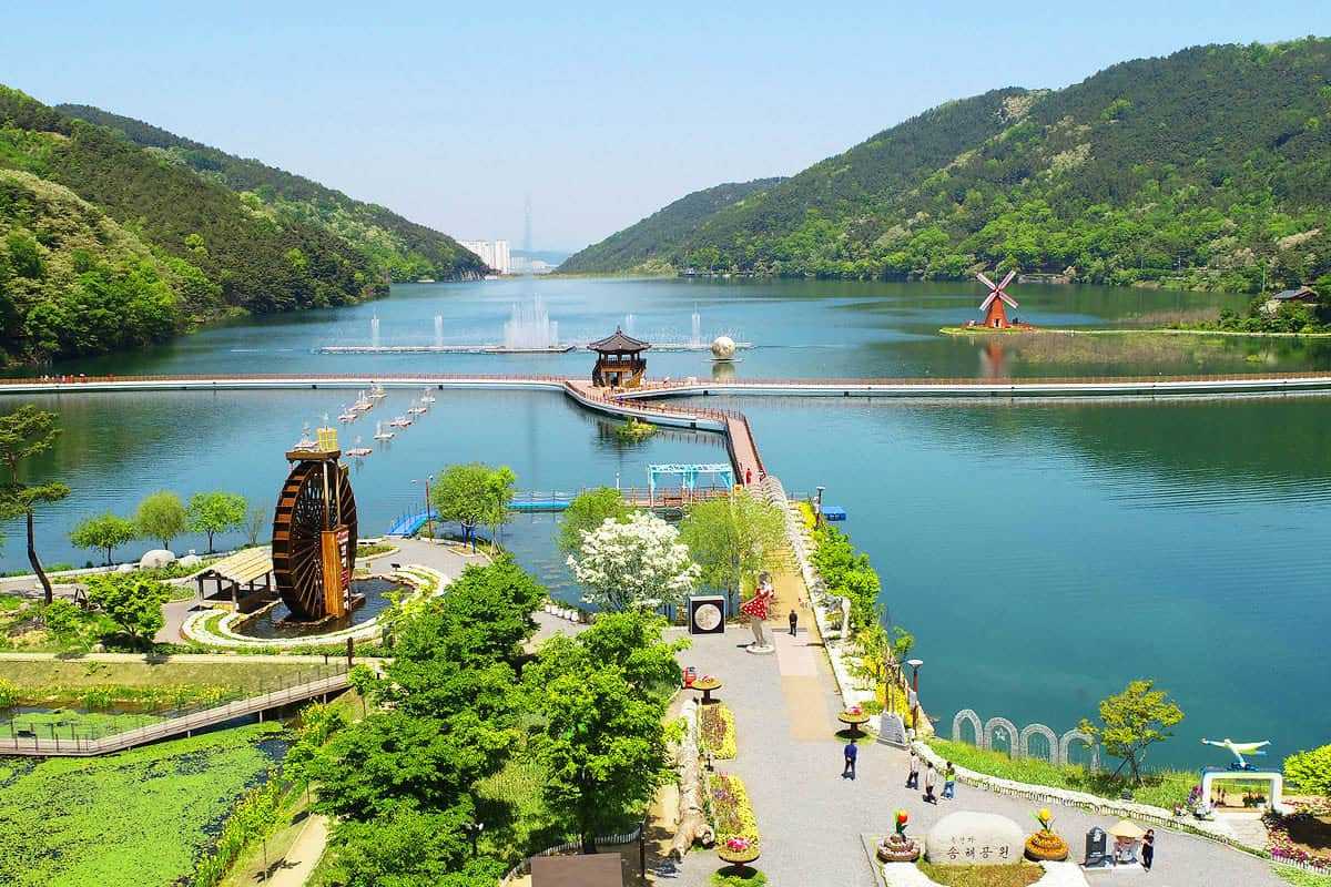 Daegu-Okyeonji-Songhae-Park1.jpg
