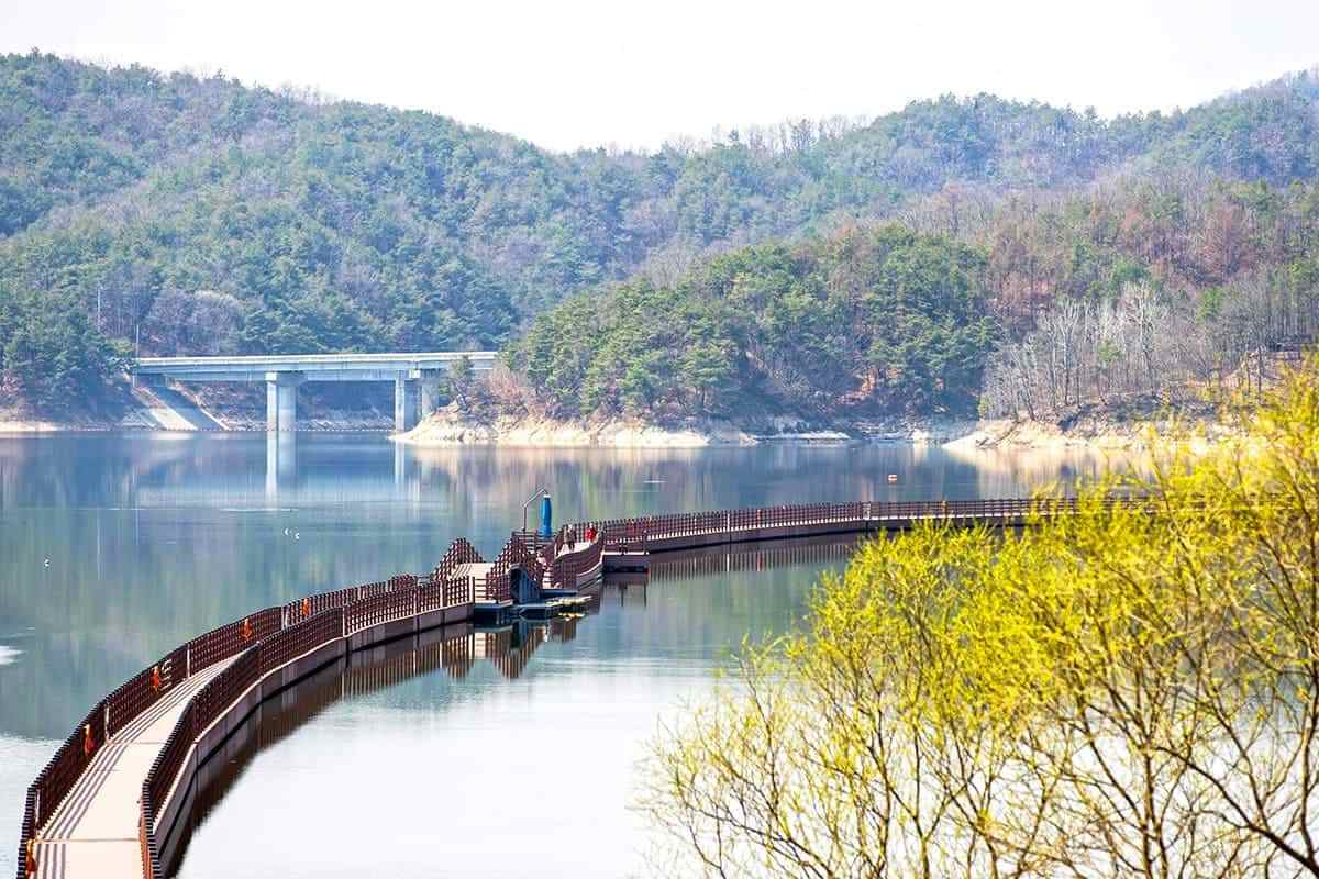 Andong-Seonseongsu-Waterway2.jpg
