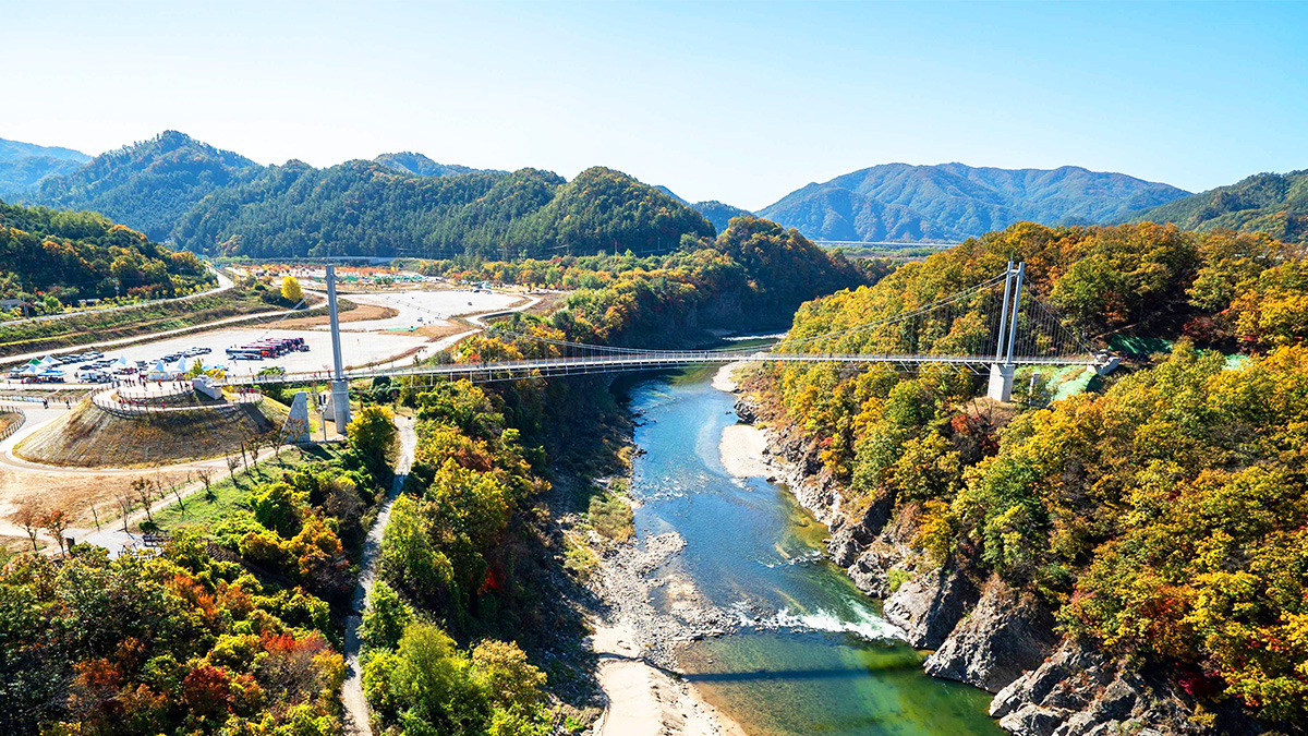 Hantangang Sky Bridge scenery 2.jpg