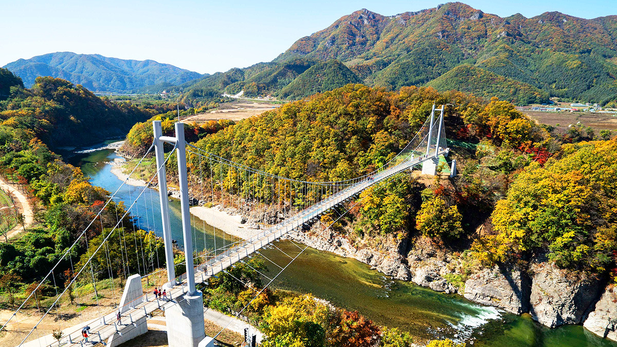 Hantangang Sky Bridge scenery 1.jpg
