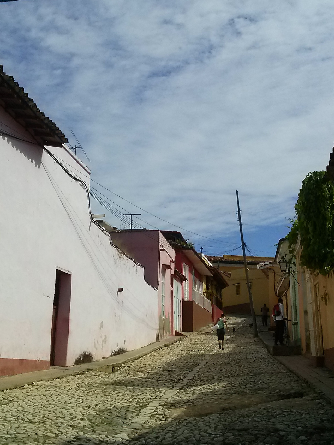 뜨리니닷 하늘.jpg