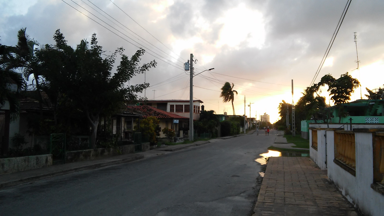 바라데로의 석양.jpg