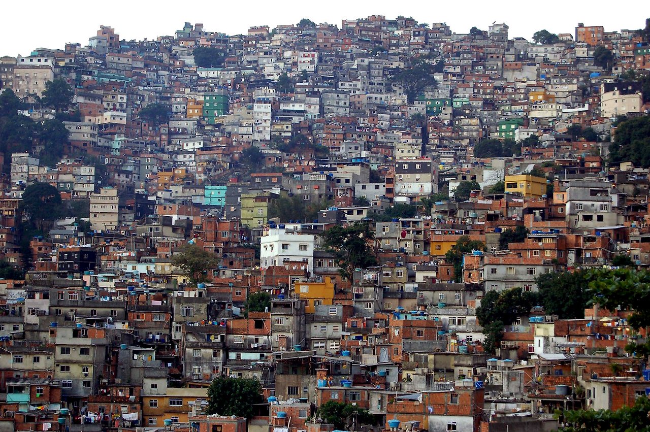 Rocinha favela.jpg