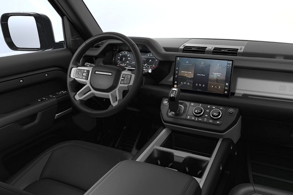 JLR-Korea-launches-new-Defender-130-7-seater-model-2-1024x683.jpg