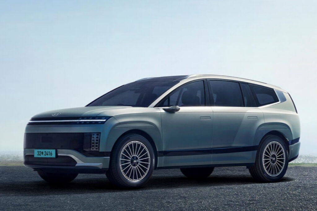 Hyundai-Ioniq-9-pre-contract-begins-1024x683.jpg