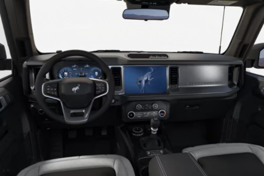 Ford-reintroduces-the-2025-Bronco-base-trim-2-1-1024x683.jpg