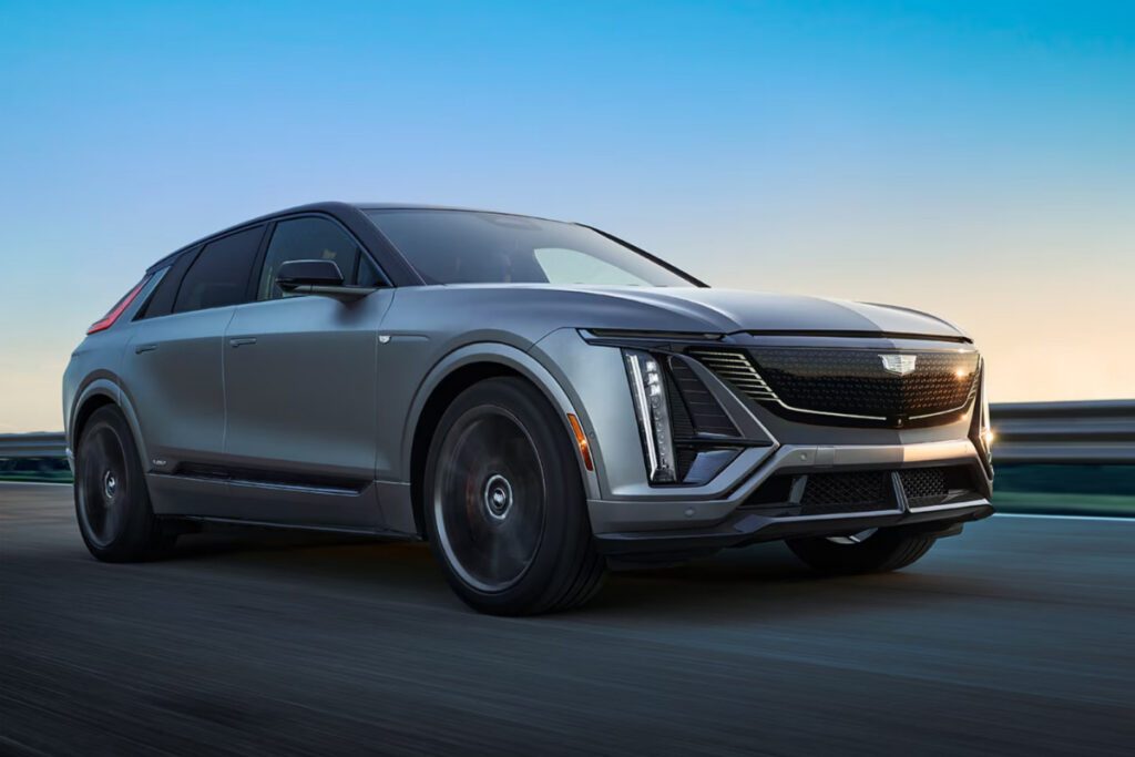 Cadillac-unveils-first-high-performance-electric-SUV-Lyriq-V-5-1024x683.jpg