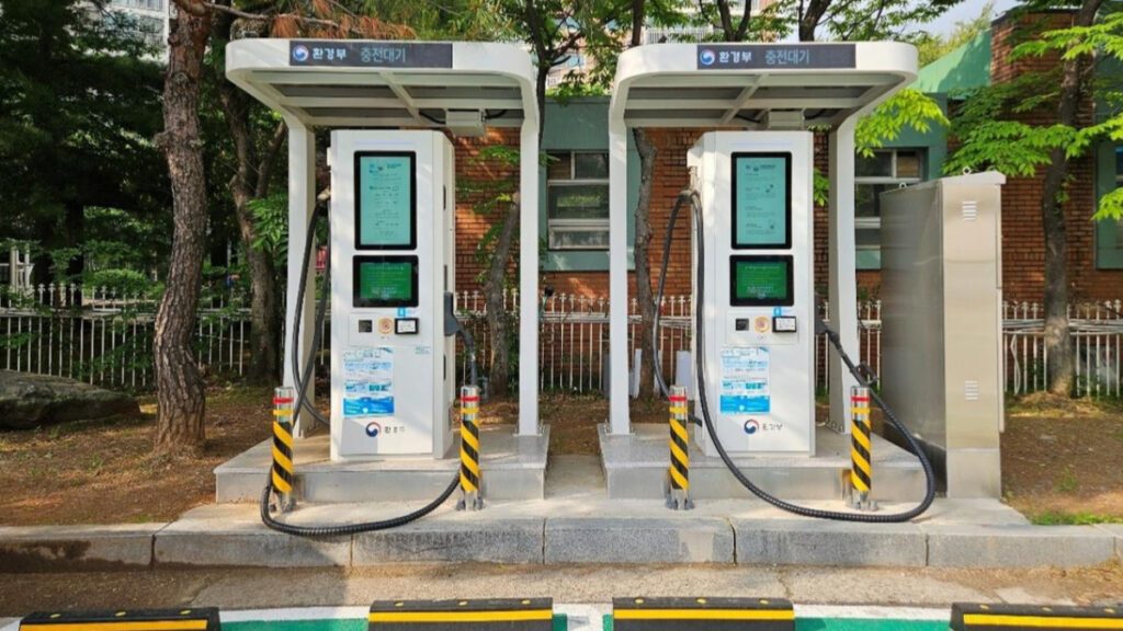 Electric-vehicle-charging-infrastructure-quality-over-quantity-4-1-1024x576.jpg