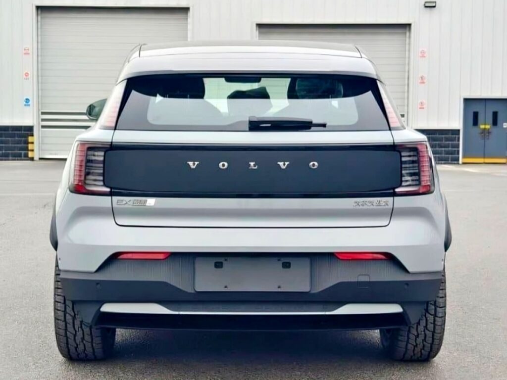 Volvo-EX30-Cross-Country4-1024x768.jpg