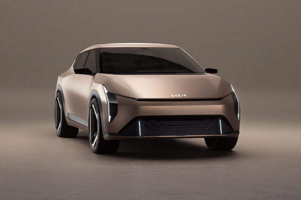 Kia-EV4-confirmed-to-be-released-in-March-5-1024x683.jpg