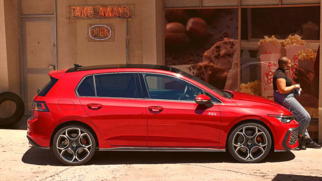 Volkswagen-launches-new-Golf-GTI-hatchback-1024x576.jpg