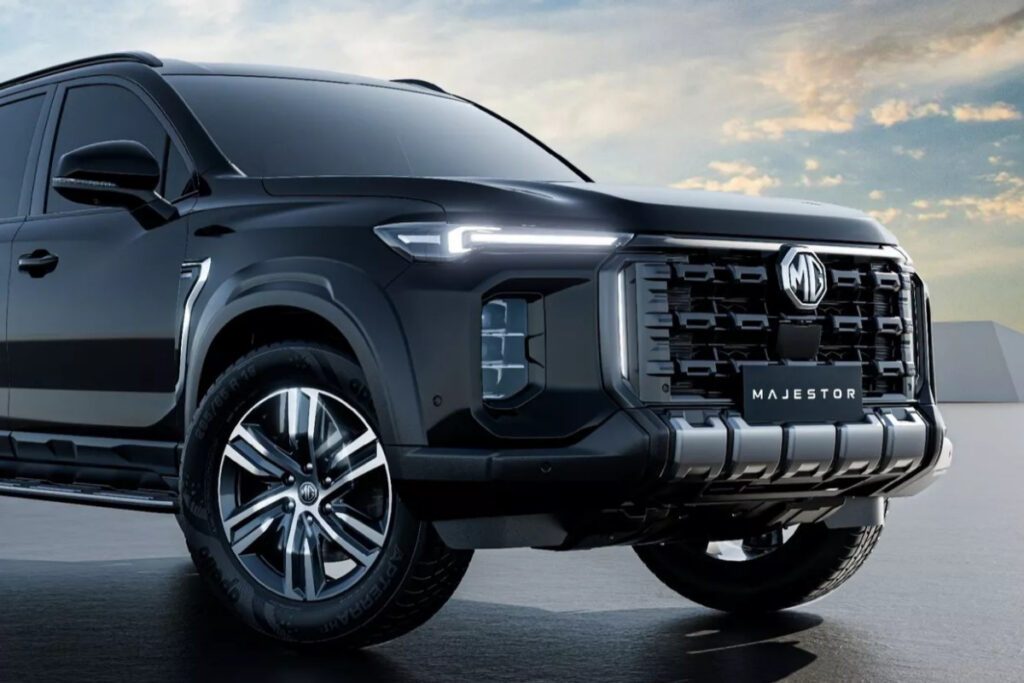 MG-Majester-SUV-unveiled-2-1024x683.jpg