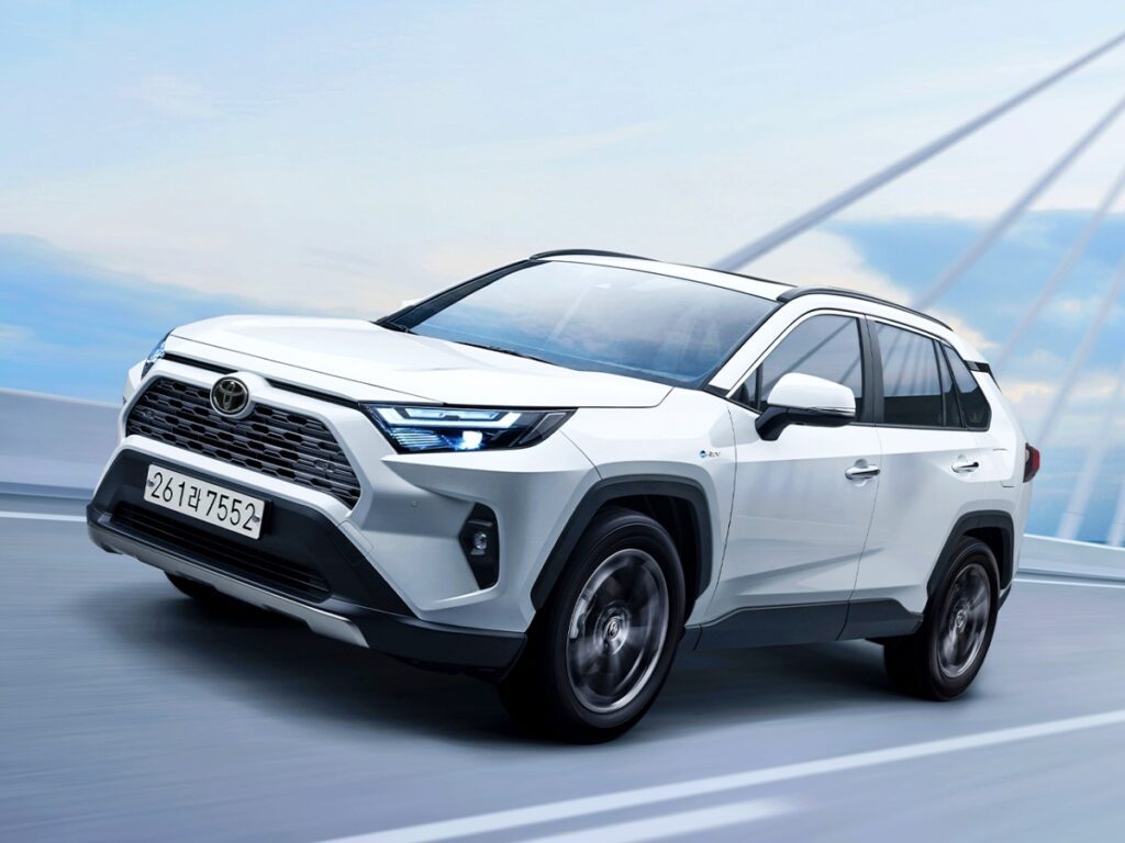 rav4-hev2-1024x768.jpg