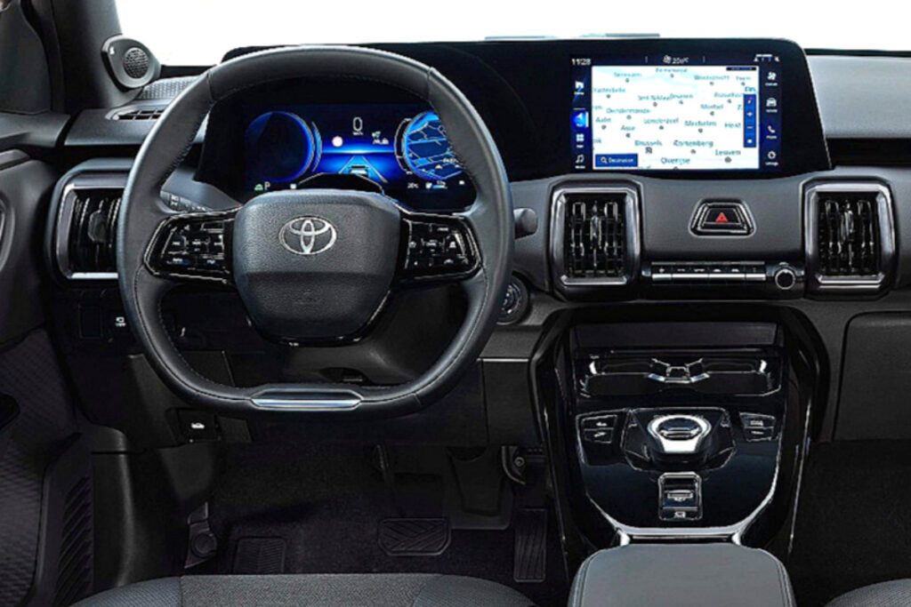 Toyota-compact-SUV-Urban-Cruiser-now-available-for-booking-in-Europe-7-1024x683.jpg
