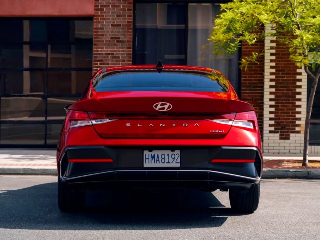 2025-elantra-1-1024x768.jpg