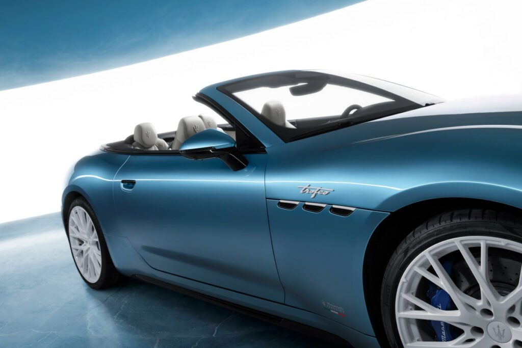 Maserati-GranCabrio-entry-model-and-one-off-model-%E2%80%98ICE-unveiled-3-1024x683.jpg