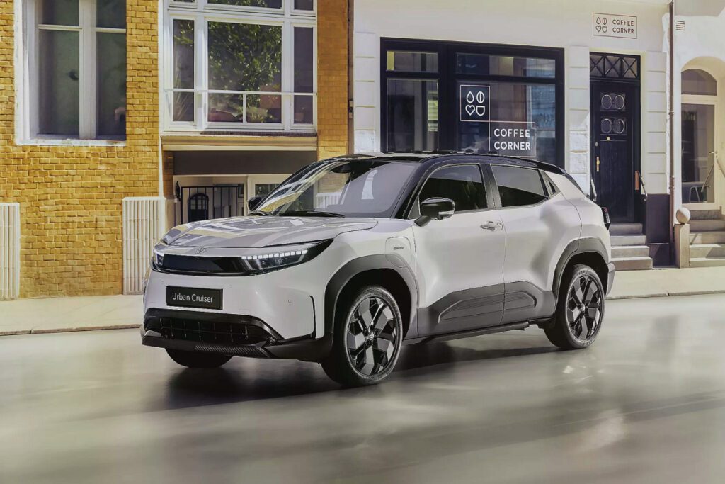 Toyota-compact-SUV-Urban-Cruiser-now-available-for-booking-in-Europe-1024x683.jpg