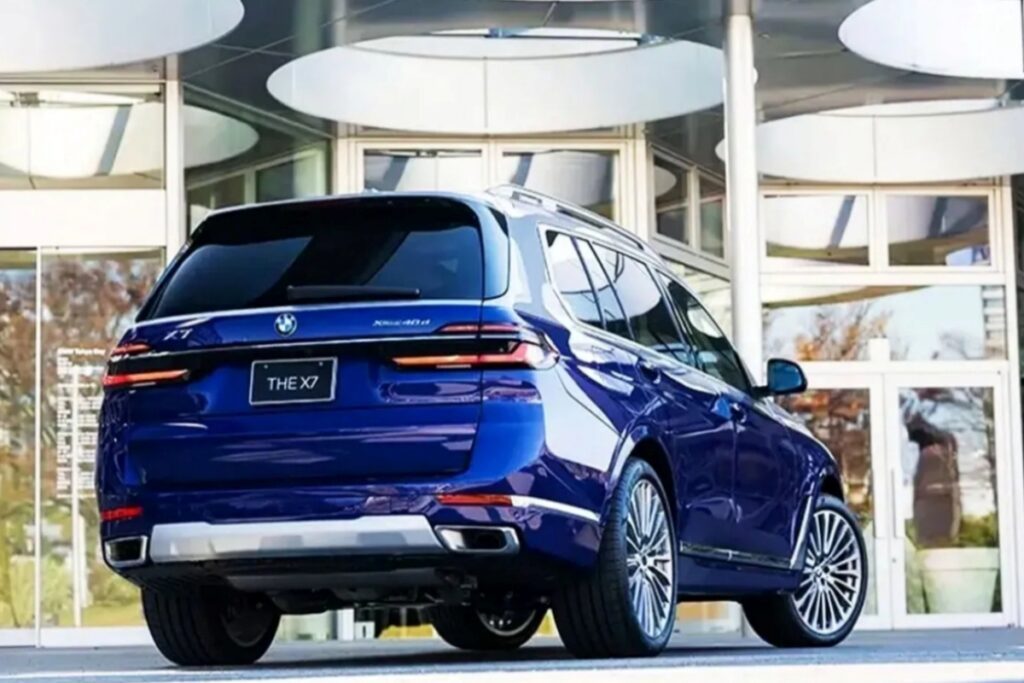 1BMW-X7-1024x683.jpg