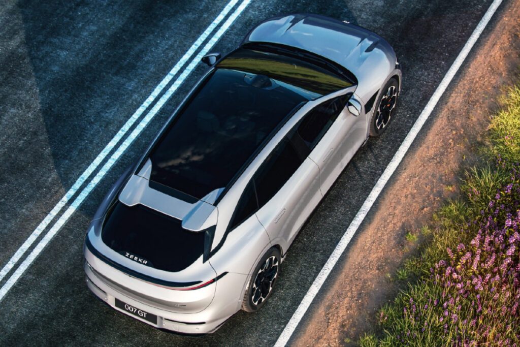 Zeekr-007-GT-re-challenge-the-wagon-market-4-1024x683.jpg