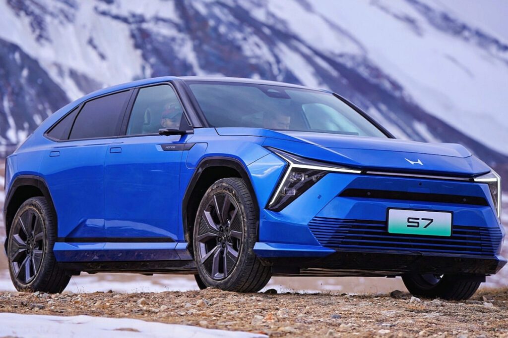 Honda-unveils-new-electric-SUV-S7-1024x683.jpg