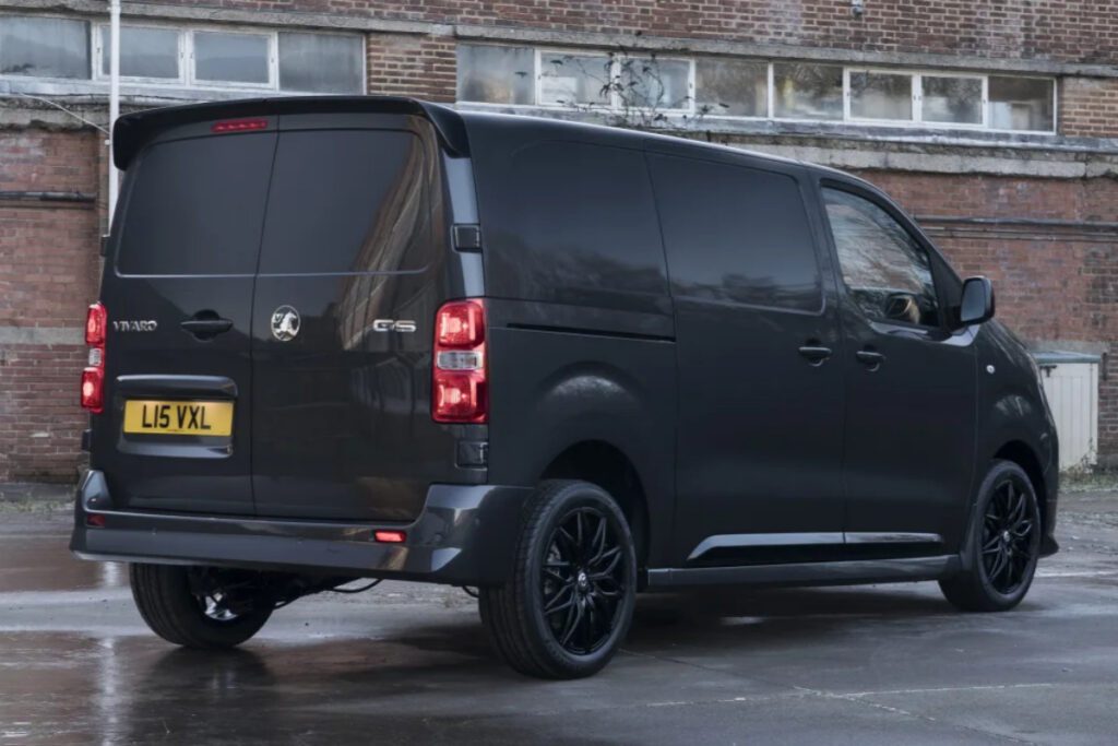 Vauxhall-Vivaro-GS-launched-with-overwhelming-specifications-3-1024x683.jpg
