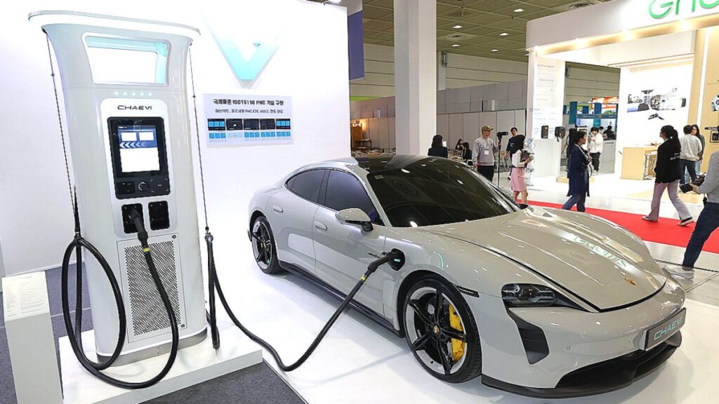 Electric-vehicle-charging-infrastructure-quality-over-quantity-1024x576.jpg