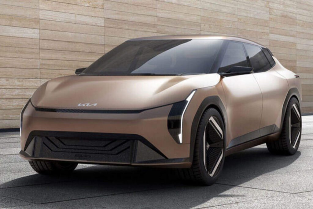 Kia-EV4-confirmed-to-be-released-in-March-1024x683.jpg