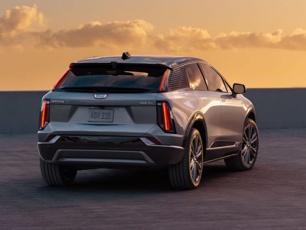 Cadillacs-high-performance-electric-SUV-Optic-V-teaser-revealed-4-1024x768.jpg