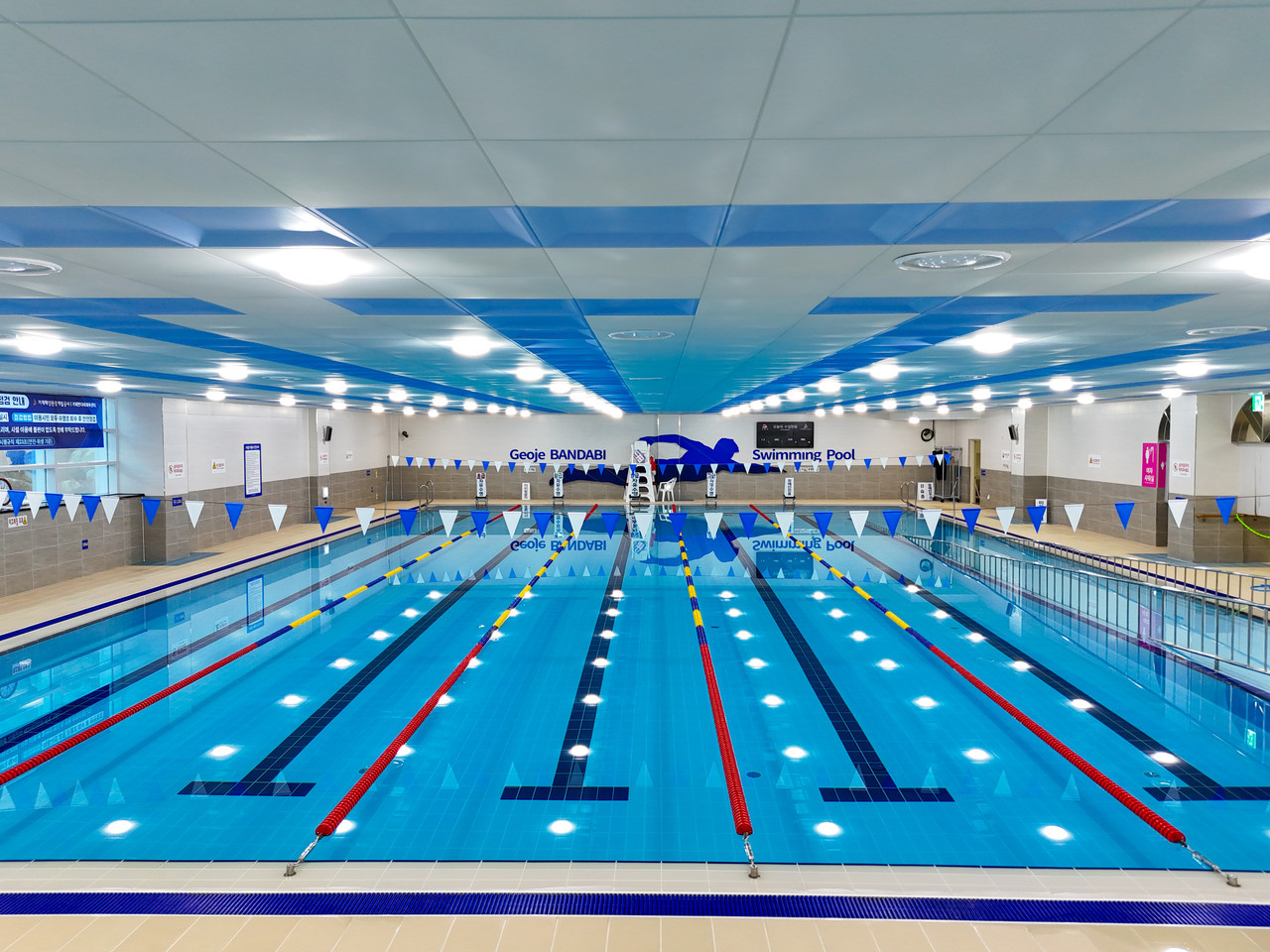 거제반다비수영장.jpg