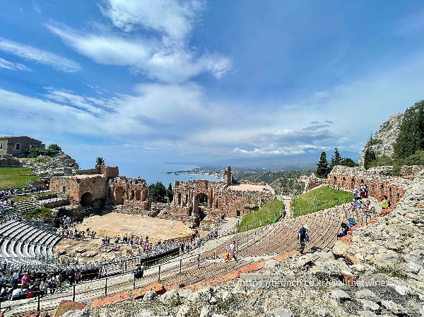12타오르미나_그리스 옛극장.jpg