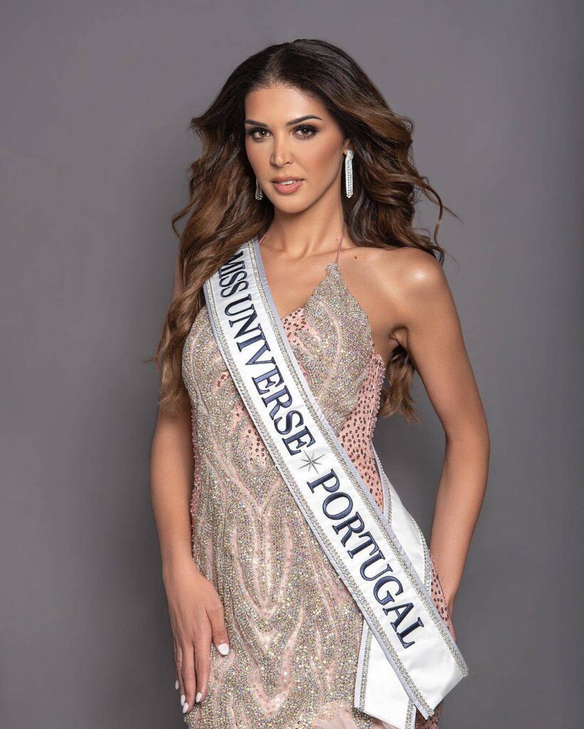 las-dos-candidatas-trans-que-pueden-sorprender-en-el-miss-universo-2023-1-820x1024.jpg