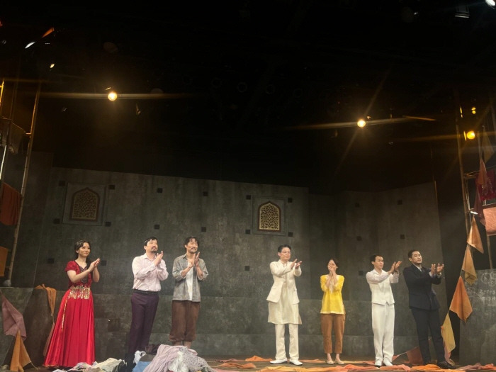 [크기변환]도비와라 커튼콜.jpg