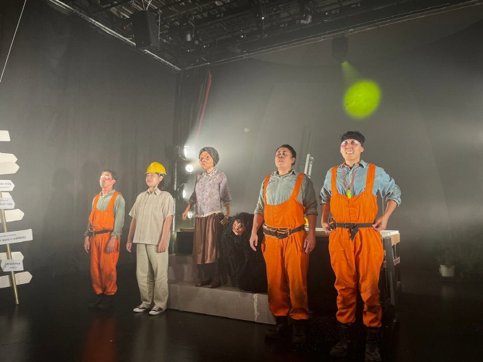 [크기변환]커튼 콜.jpg