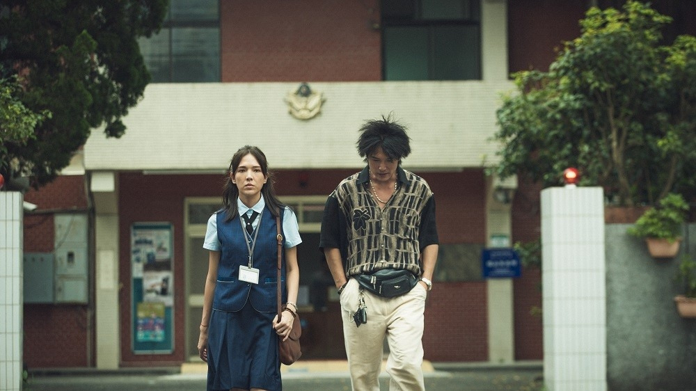 2. 맨인러브 투샷.jpg