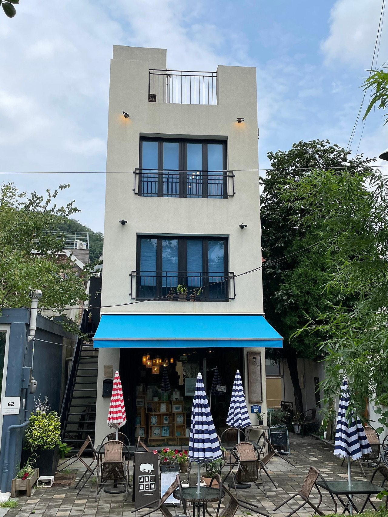 서점 리스본.jpg