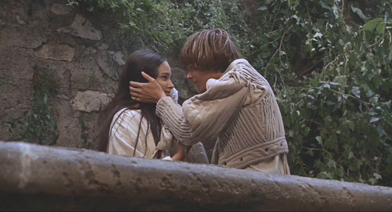Romeo.and.Juliet.1968.1080p.BluRay.X264-AMIABLE.mkv_20241112_174039.031.jpg