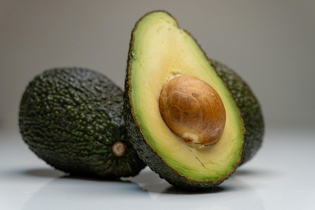 avocado-8498520_640.jpg