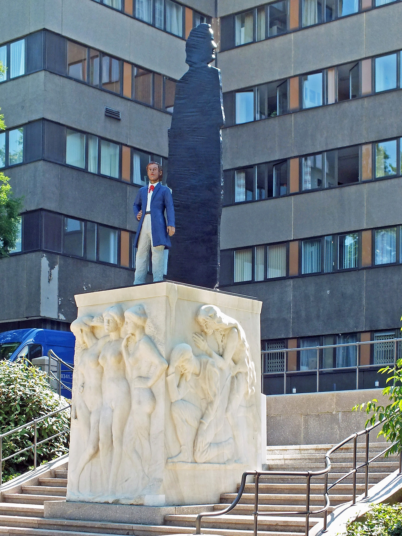 Wagner-Denkmal_Leipzig.jpg