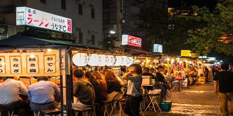 Top-12-Recommended-Food-Stalls-in-Nakasu-and-Tenjin-Popular-Shops-for-Ramen-and-Local-Delicacies_0.jpg