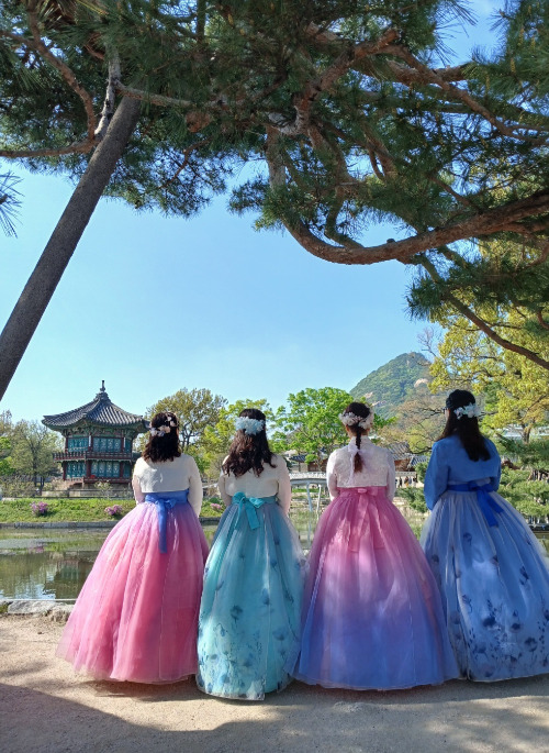 한복 향원정jpg.jpg