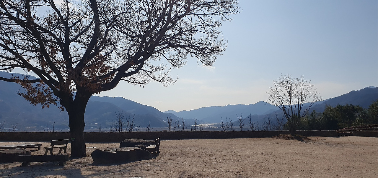 pp.65-71 최참판댁 앞 장터_20250510_092237437_11.jpg