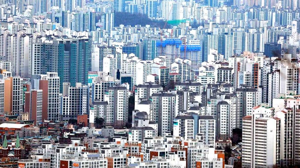 Seoul-Real-Estate-Homelessness-Increase-1024x576.jpg