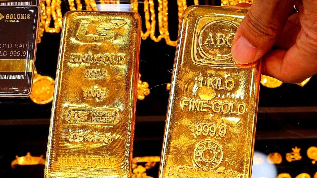 Reason-for-the-Big-Crash-in-Gold-Prices-001-1024x576.jpg