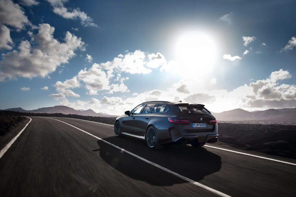 BMW-5-2-1024x683.jpg